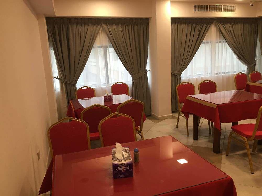 דובאי Everest International Hotel מראה חיצוני תמונה