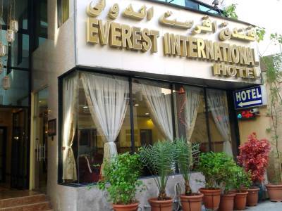 דובאי Everest International Hotel מראה חיצוני תמונה
